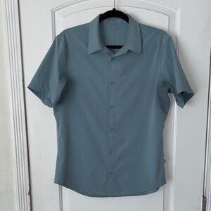Lululemon Airing Easy? Button down Short Sleeve Shirt M?